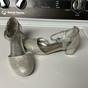 Michael Kors Thessaly Kris 888, Size 3